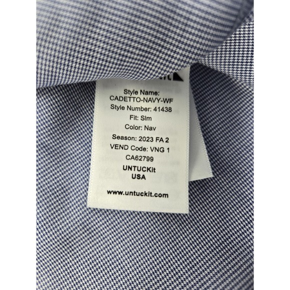 Untuckit Cadetto WF Shirt Mens M Wrinkle Free Blue Button Down Long Sleeve Dress - Picture 8 of 8